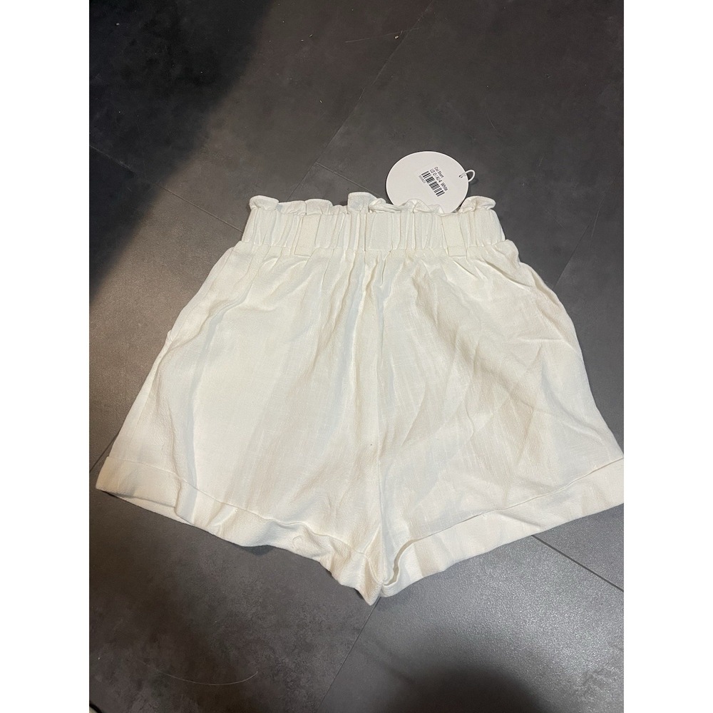 100% Recycled Princess Polly Cream Shorts NWT F -52 - Picture 5 of 5